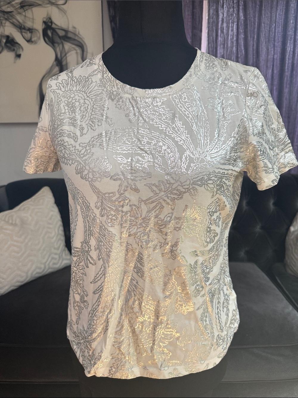 Rafaella White Short Sleeve Tee with Silver Metallic Paisley